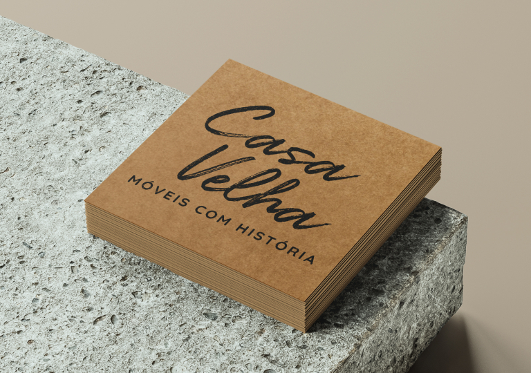 Casa Velha- Móveis com História